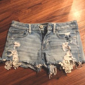 Light denim Express shorts